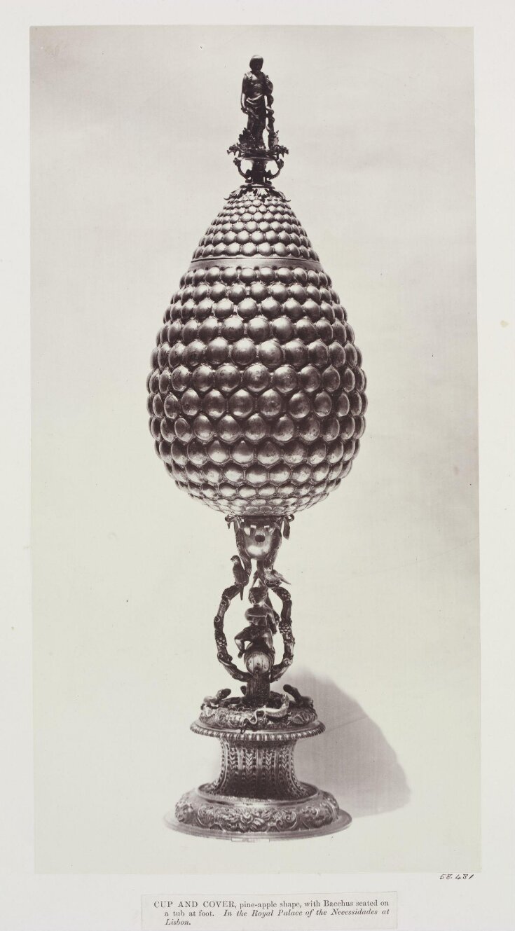 Pineapple shape Cup wrought in metal, Palace of Necessidades, Lisbon top image