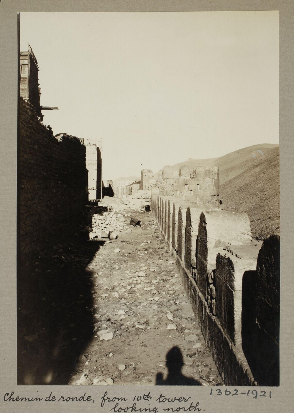 K.A.C. Creswell, Chemin de ronde from 10th tower, Ayyubid Wall, Cairo