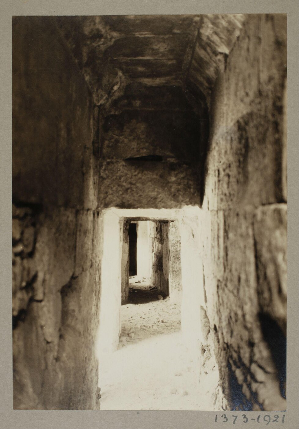 K.A.C. Creswell, Gallery in curtain wall, second tower, Ayyubid Wall, Cairo
