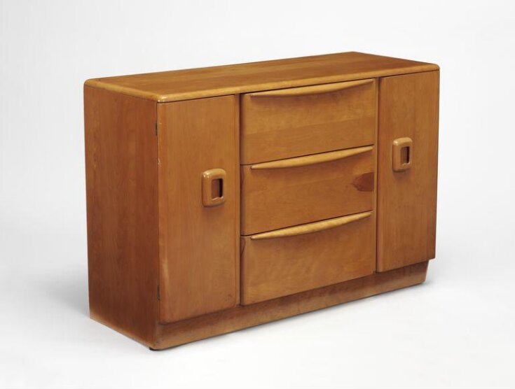 Modern Dining Cases - M942 3-drawer buffet top image