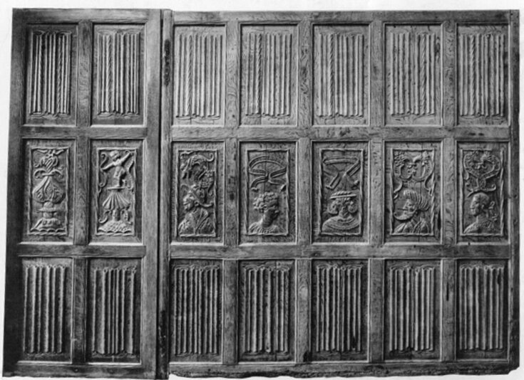 Linenfold Panelling top image