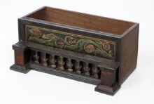 Cabinet on Stand thumbnail 1
