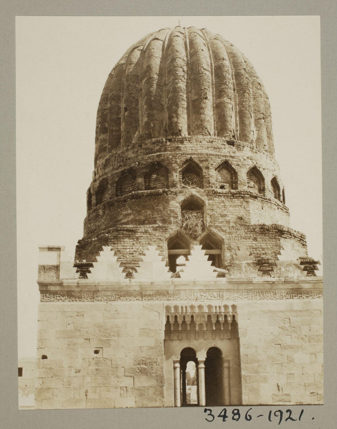 K.A.C. Creswell, Dome of the mausoleum of Mamluk Amir Tashtimur, Cairo