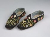 Slipper thumbnail 2