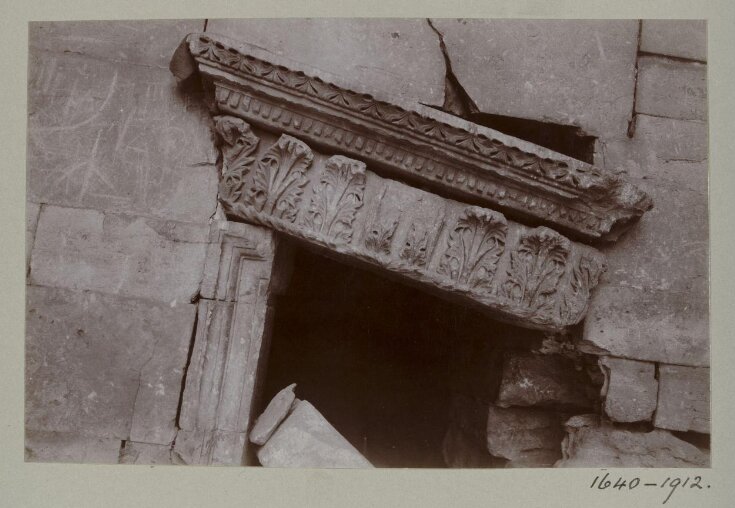  Collapsed door frame with ornate carved lintel and jamb between Room 1 and 2 in the ruins of the Great Iwan at Hatra, Iraq top image