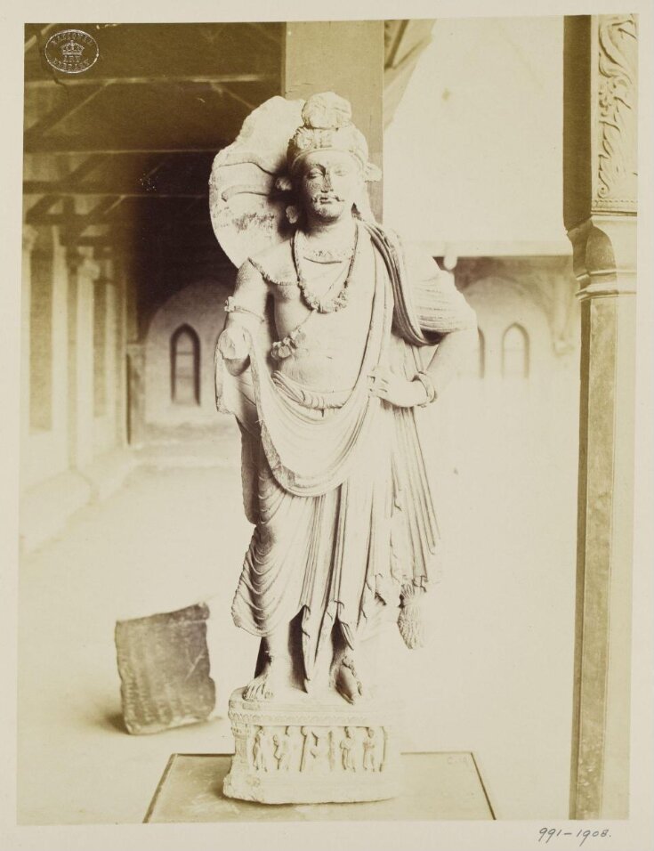 Photograph depicting a Greco Buddhist statue of a king from Gandhara, dated ca. 1st to 2nd century, now in the Lahore Museum, Pakistan. top image
