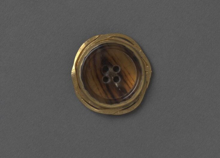 Button top image