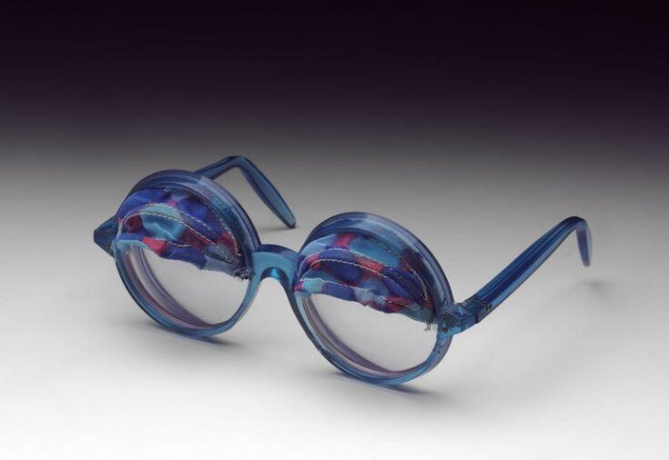 Spectacles worn by Elton John top image