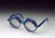 Spectacles worn by Elton John thumbnail 1