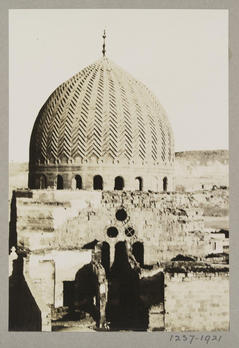 K.A.C. Creswell, Dome of female mausoleum, funerary khanqah of Mamluk Sultan Faraj Ibn Barquq, Cairo