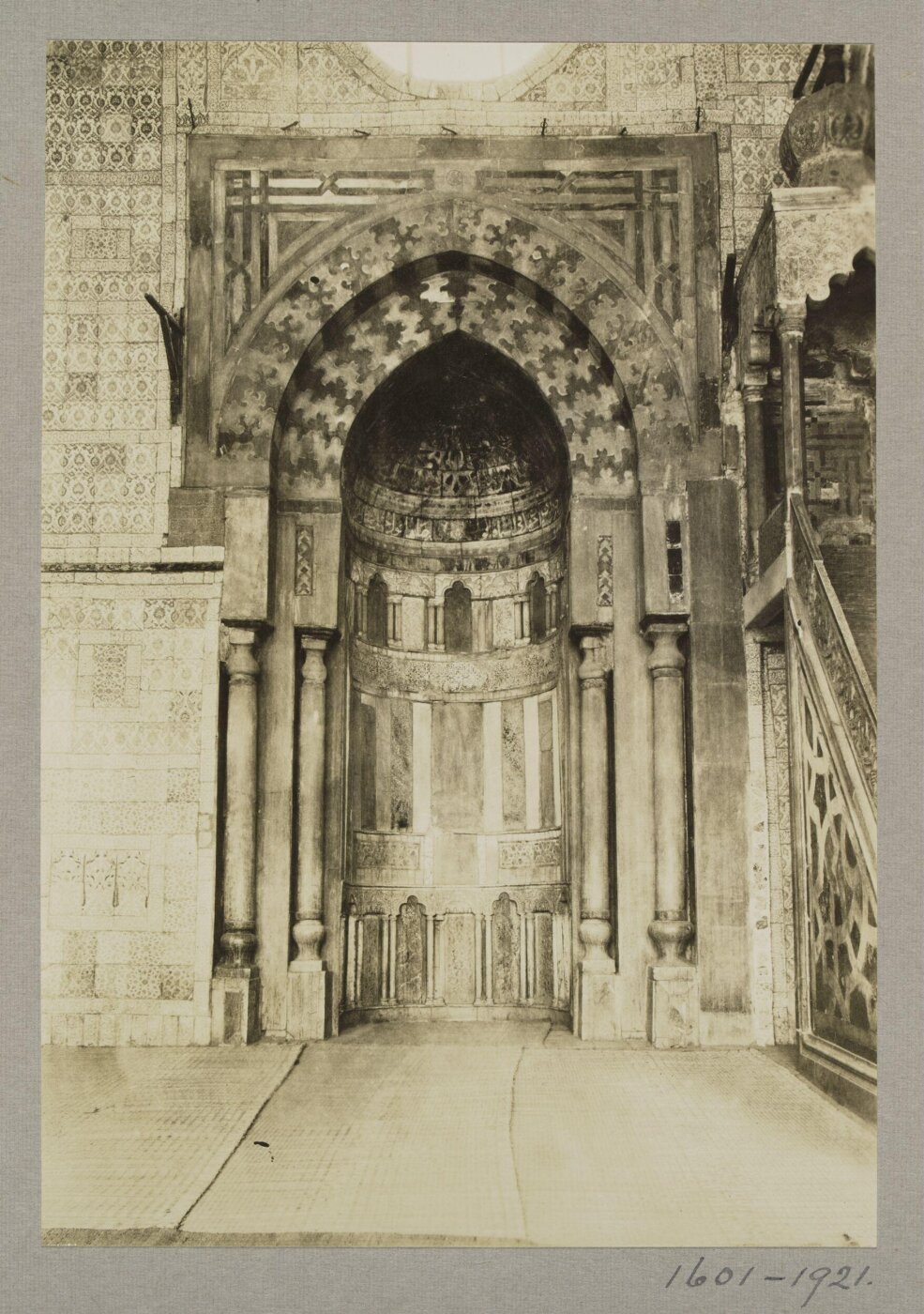 K.A.C. Creswell, Mihrab of the mosque of Mamluk Amir Aqsunqur al-Nasiri, Blue Mosque, Cairo