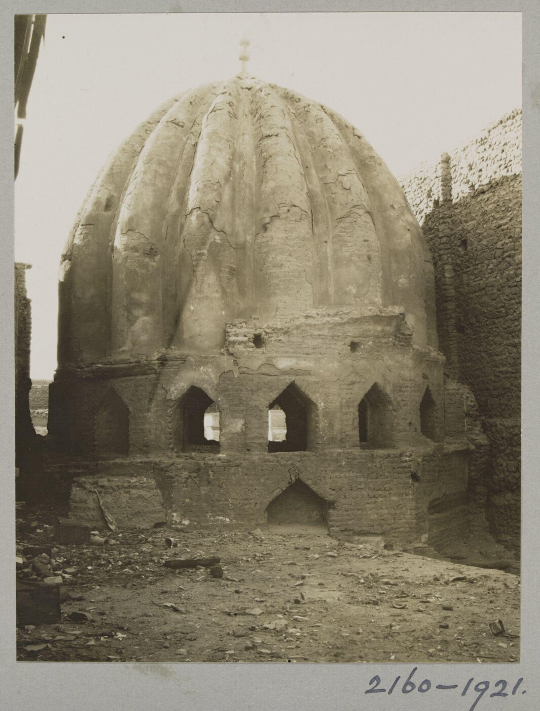 K.A.C. Creswell, A dome at the zawiyat al-‘Abbar, Cairo