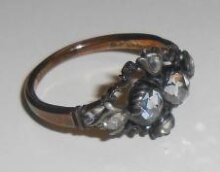 Ring thumbnail 1