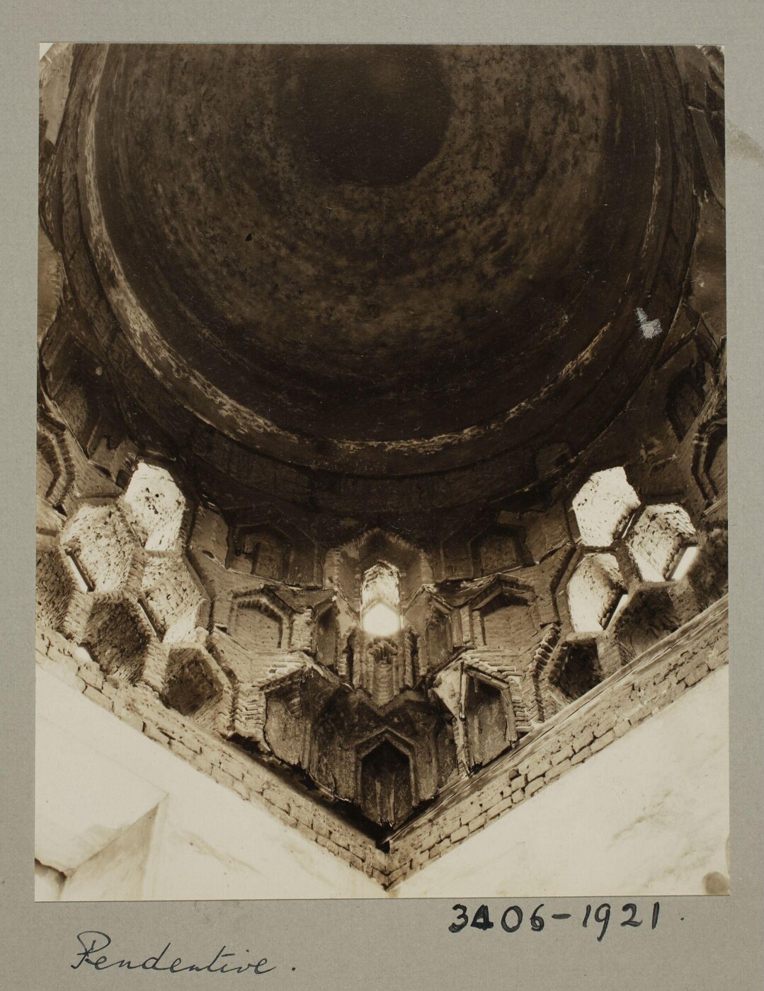 K.A.C. Creswell, Pendentive of dome in the mausoleum of Mamluk Amir Qawsun, Cairo