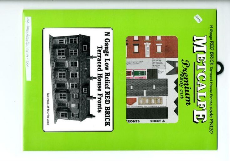 N Gauge Low Relief RED BRICK Terraced House Fronts image