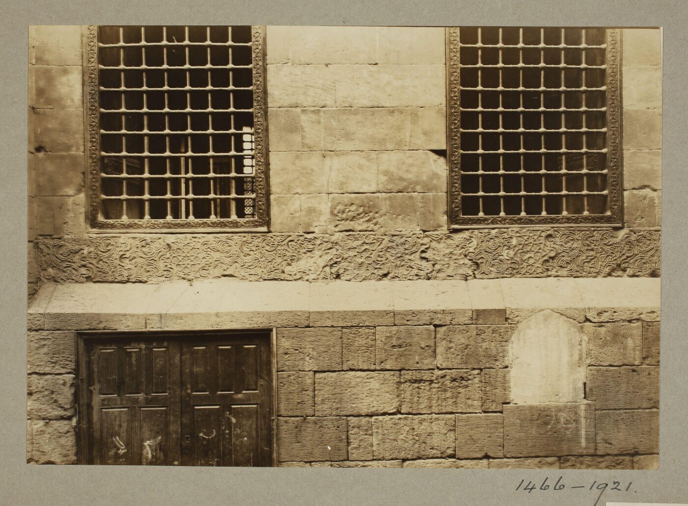 K.A.C. Creswell, Ornament below windows at the funerary mosque of Mamluk Amir Qijmas al-Ishaqy (Abu Hurayba), Cairo