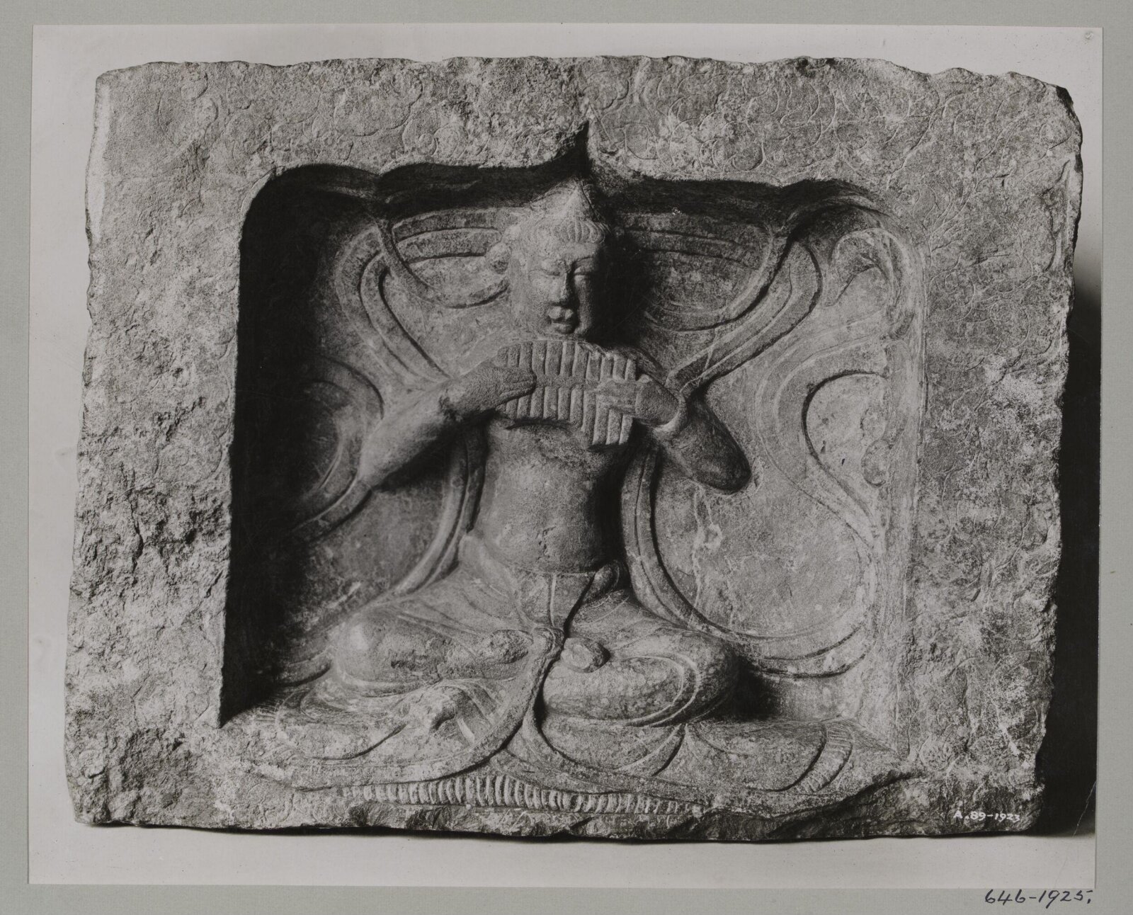 Relief, 618-906