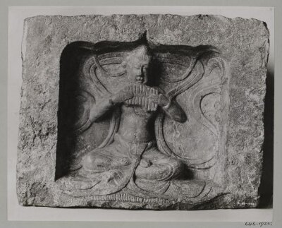 Relief, 618-906