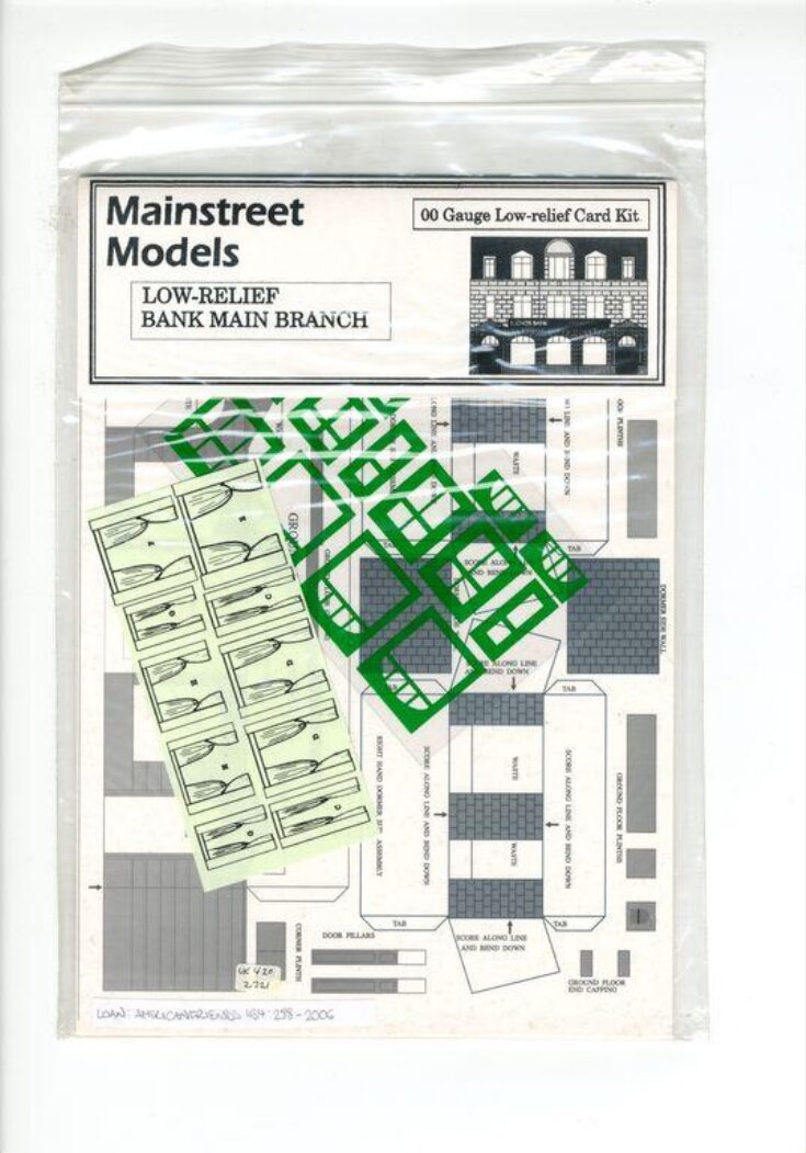 Low-Relief Bank Main Branch top image