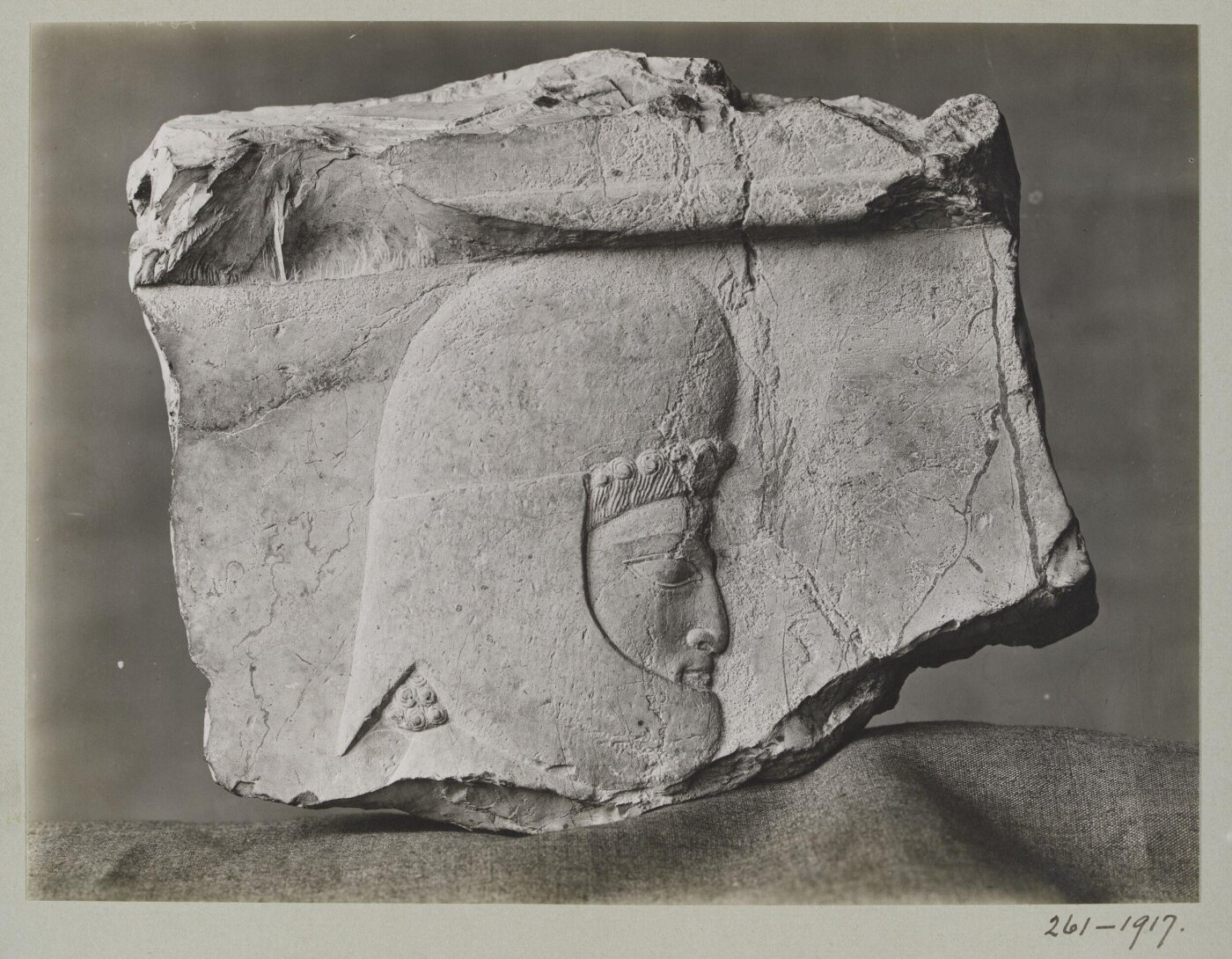 Unknown, Stone sculpture of a head of a warrior, probably from Palace of Xerxes