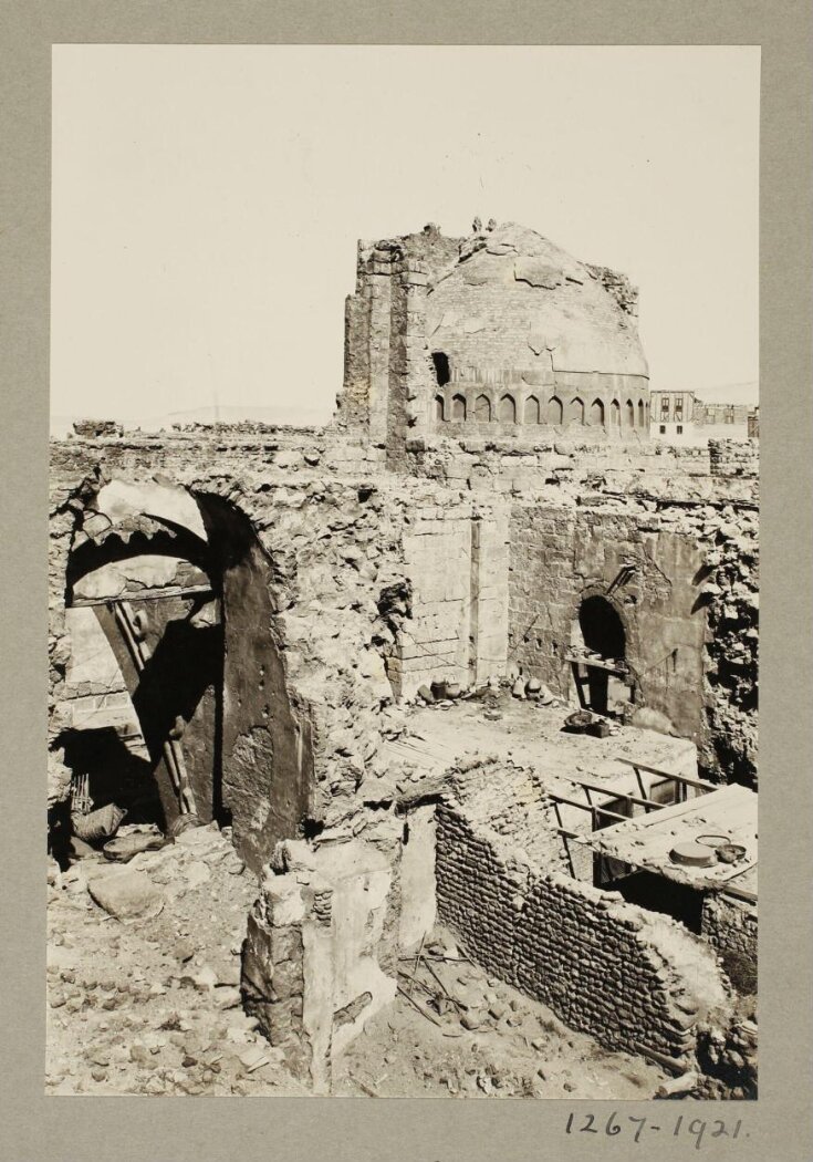 Interior of the bimaristan (hospital) of Mamluk Sultan al-Mu'ayyad Shaykh, Cairo top image