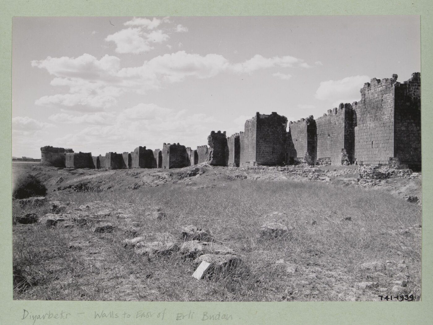 K.A.C. Creswell, City Walls East of Evli Badan Tower, Diyarbakir