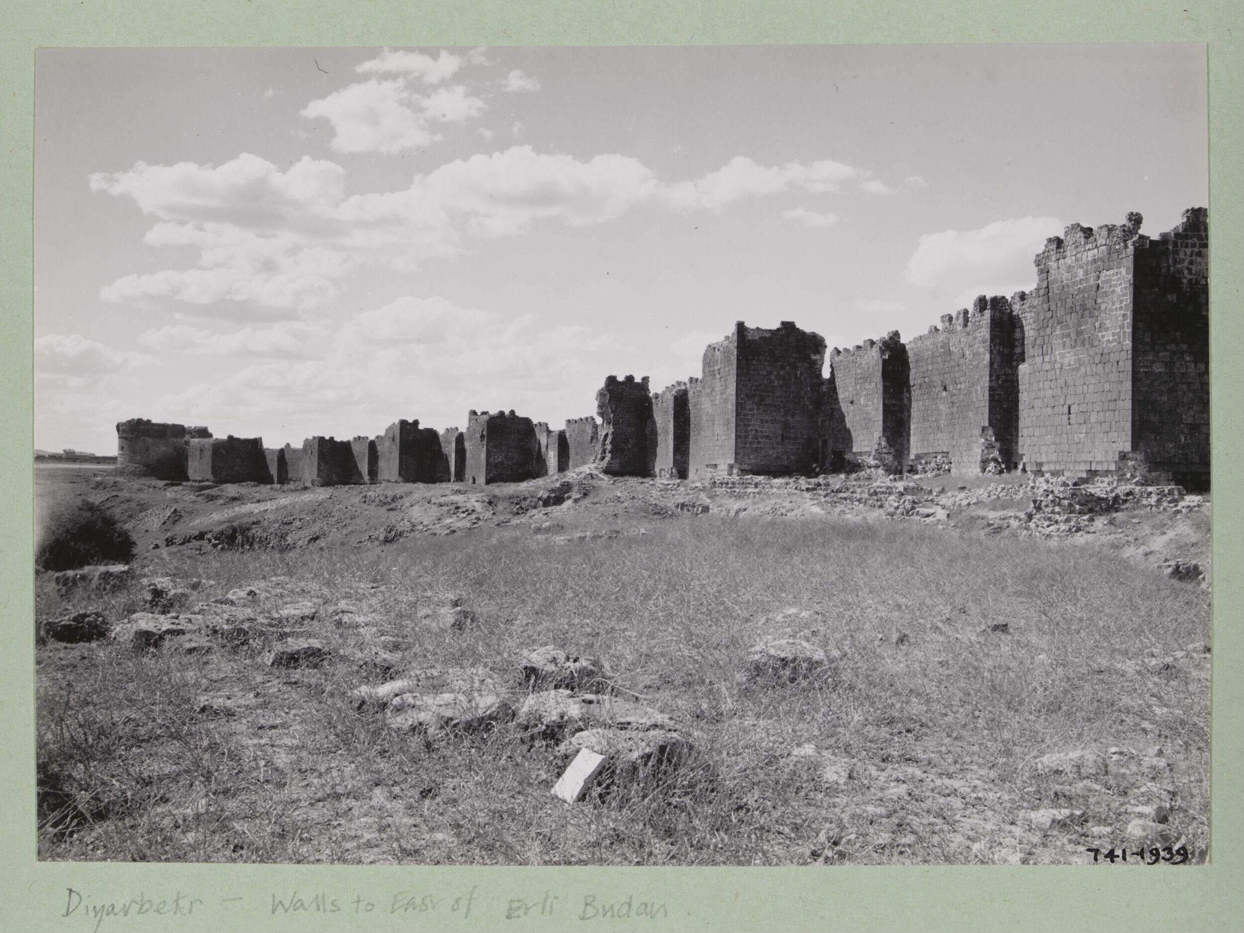 City Walls East of Evli Badan Tower, Diyarbakir