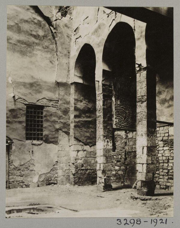 Main hall arches in the palace of Mamluk Amir Bashtak, Cairo | Creswell ...