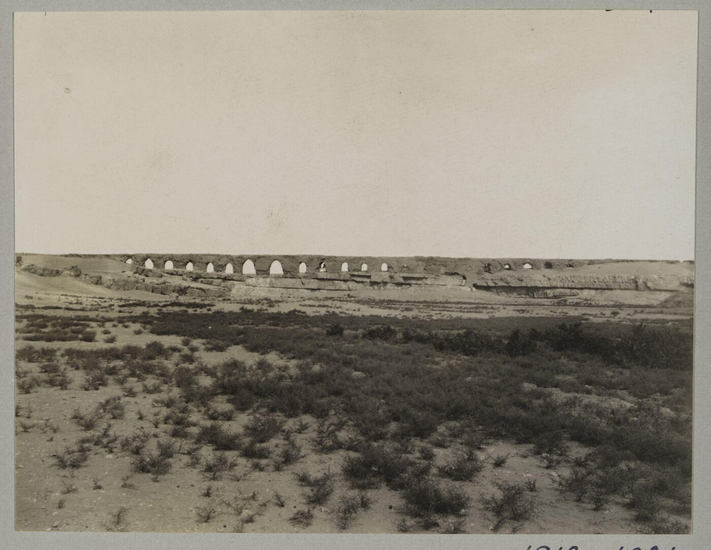 K.A.C. Creswell, View from the west over the aqueduct of Ibn Tulun (Basatin), Cairo