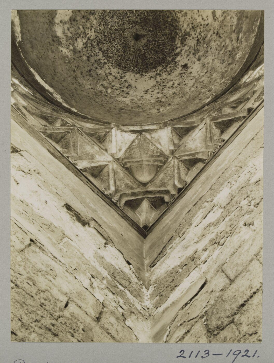 K.A.C. Creswell, Pendentive of foutain's dome in the mosque of Ahmad ibn Tulun, Cairo