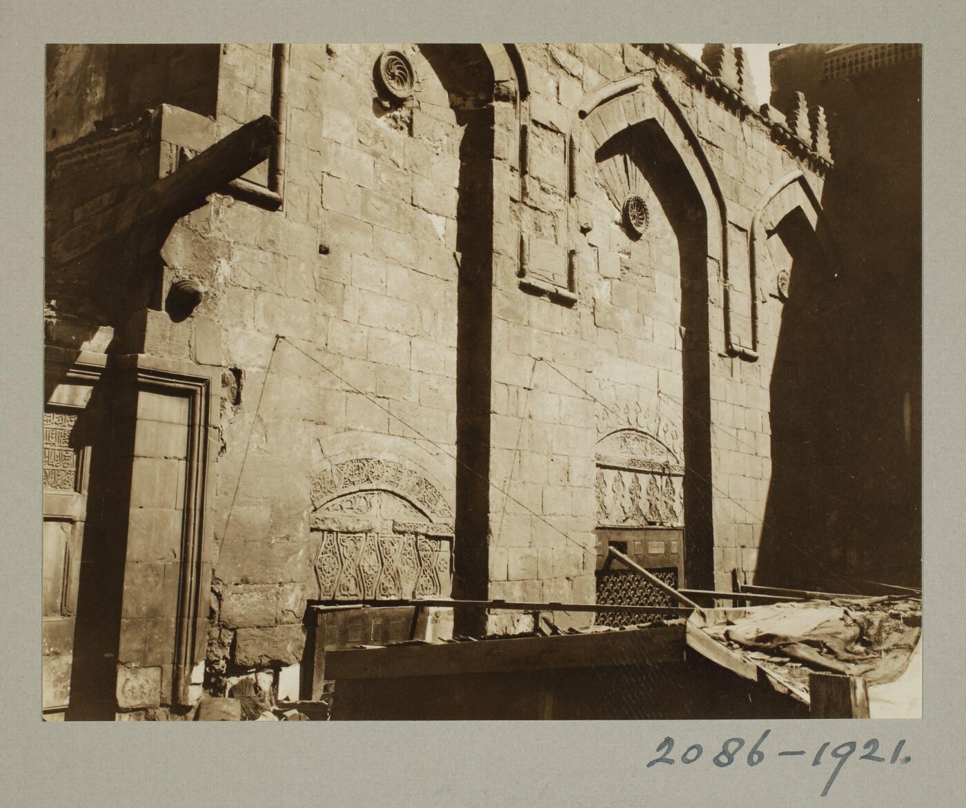 K.A.C. Creswell, Main façade of the madrasa of Ayyubid Sultan al-Salih Najm al-Din Ayyub, Cairo