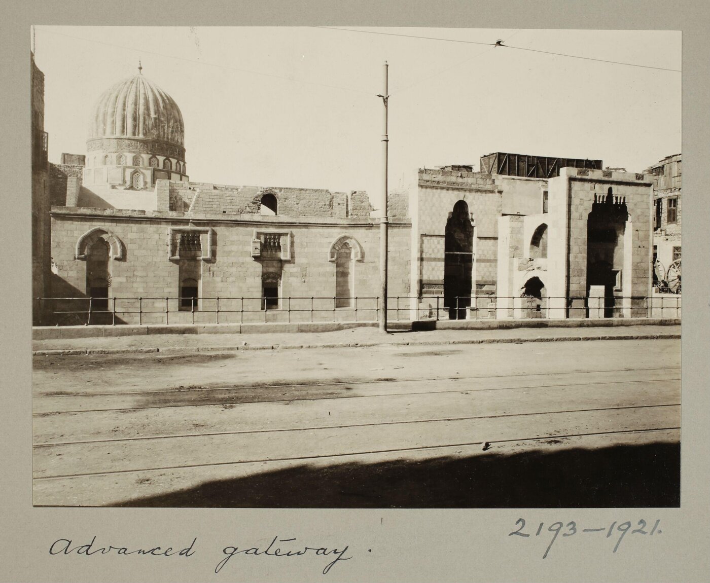 K.A.C. Creswell, Main northeast façade of the zawiya of Shaykh Zayn al-Din Yusuf, Cairo