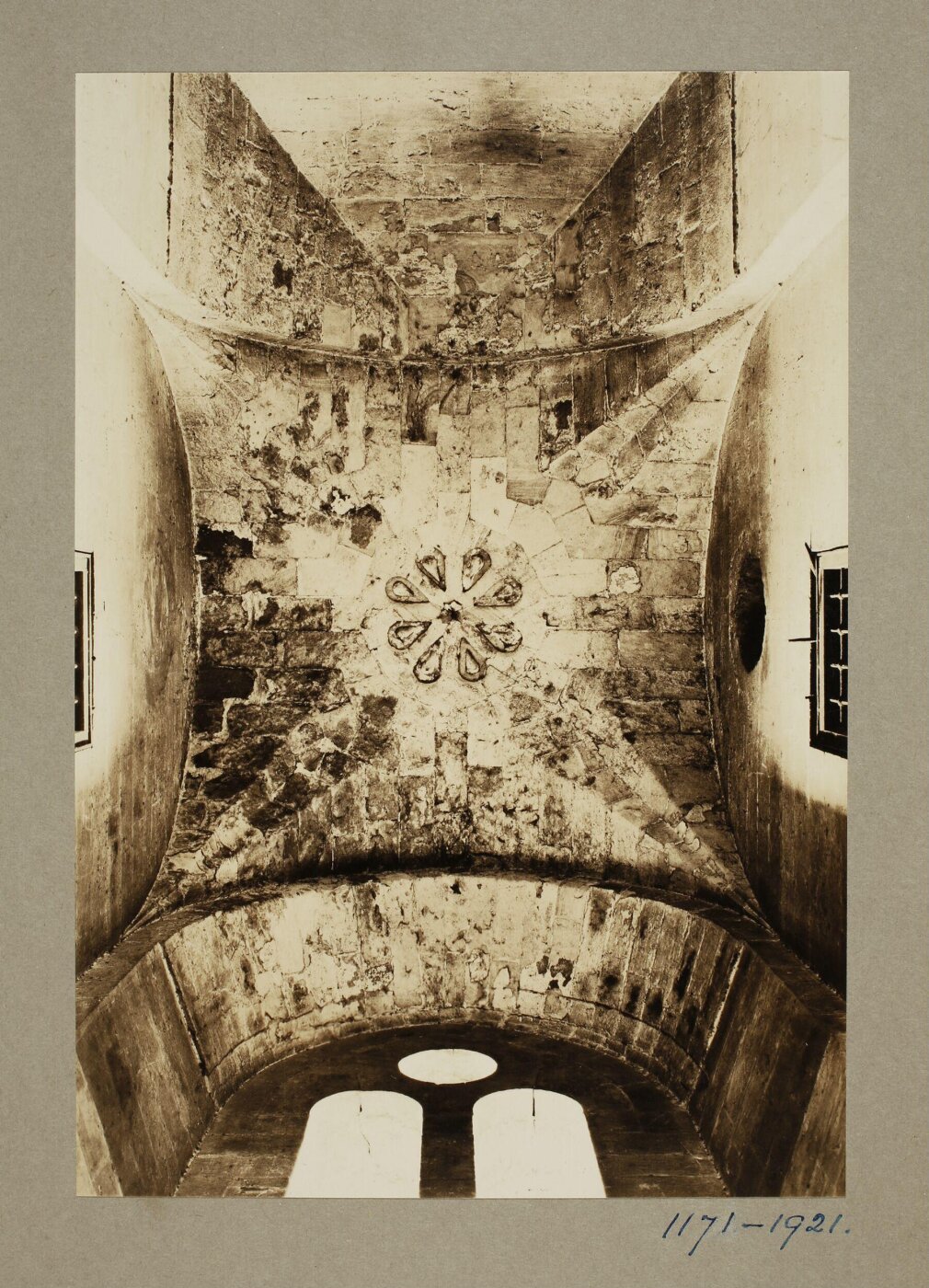 K.A.C. Creswell, Vaulting of vestibule of the madrasa of Mamluk Sultan Sha'ban's mother (Khawand Baraka), Cairo