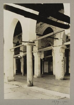 The qibla iwan (sanctuary) of the mosque of al-‘Amri, Qus