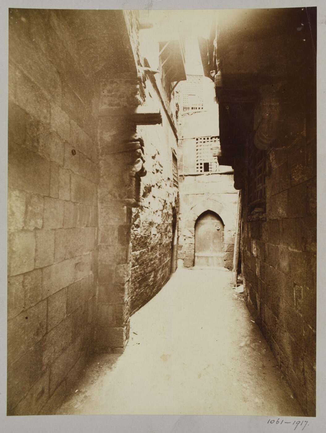 Unknown, Entrance of a house from an alley, Cairo
