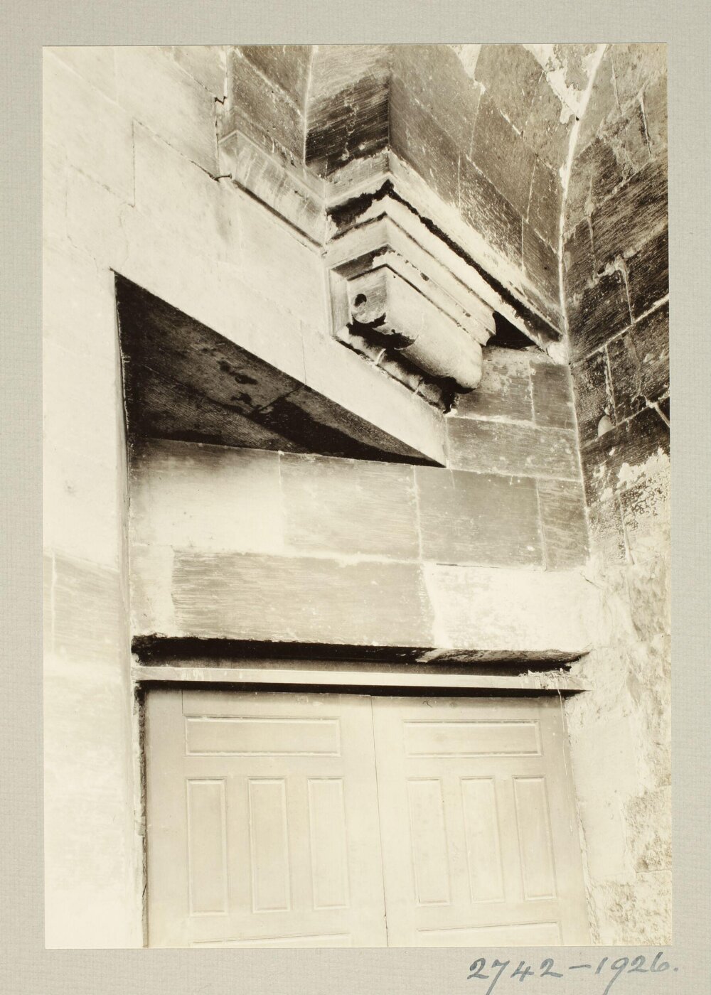 K.A.C. Creswell, Corbel at southeast end of corridor behind mausoleums in the funerary complex of Mamluk Amir Sanjar al-Jawli, Cairo