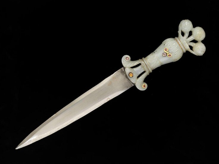 Dagger and Sheath top image