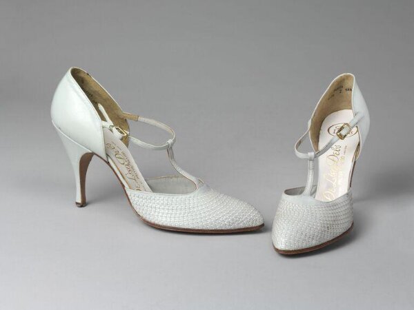 De liso debs on sale shoes