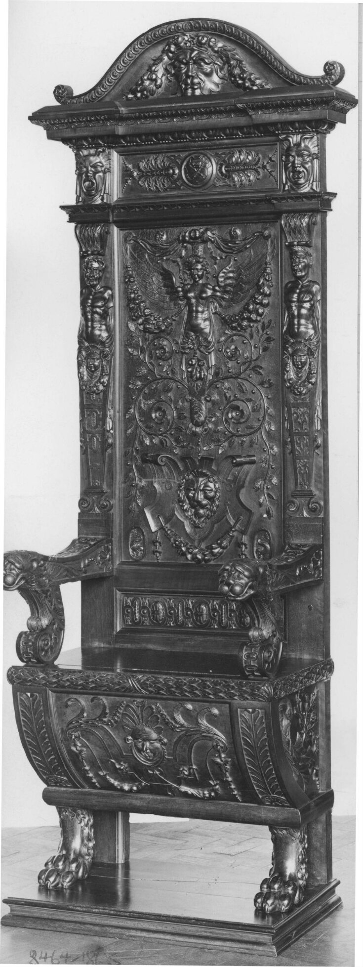 Ceremonial Chair top image