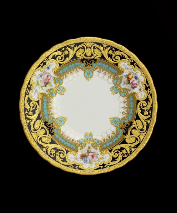 Pudding Bowl Albert Gregory Darlington V&A Explore The