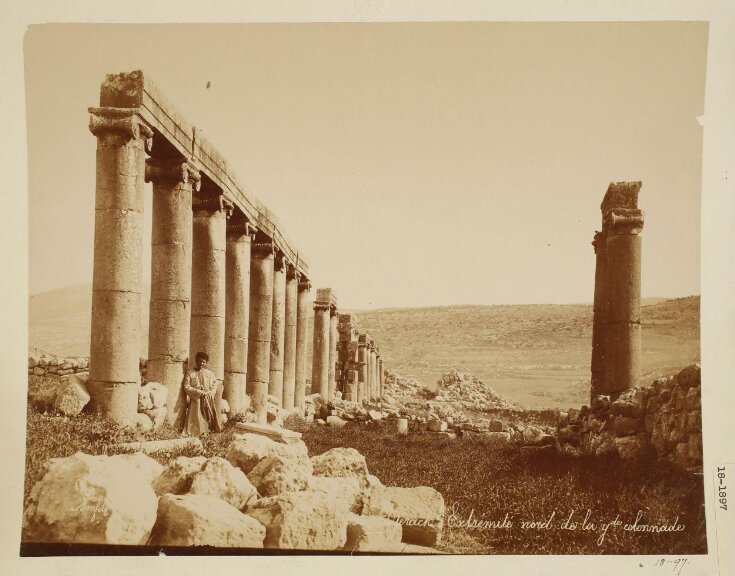 Jordan, Gerasa, View of the street from the north end (colonnades) top image
