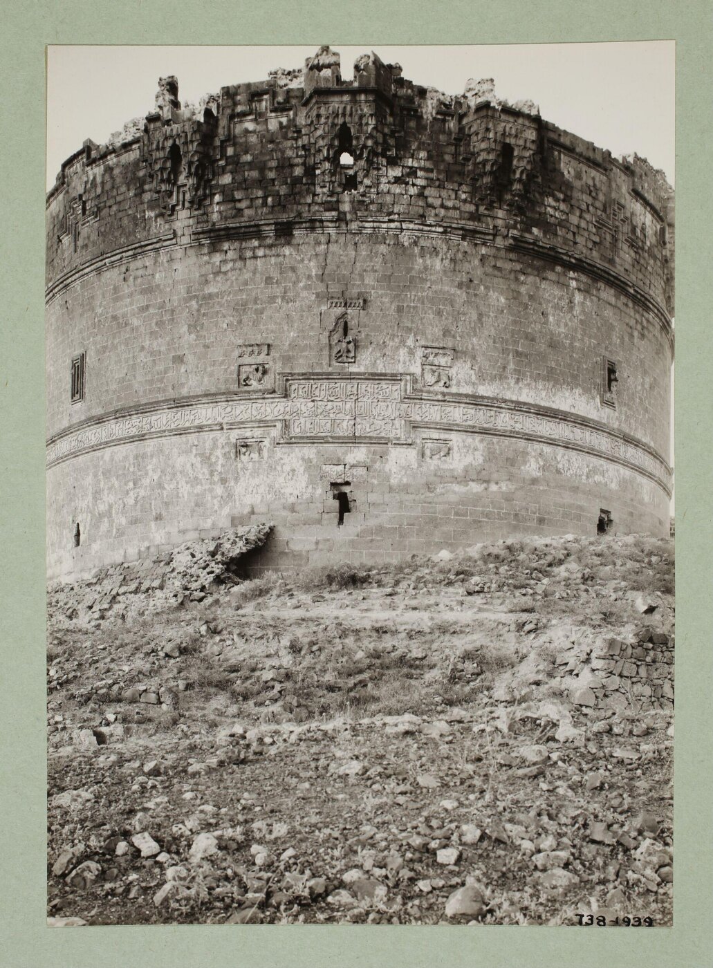 K.A.C. Creswell, Tower in city walls, Diyarbakir
