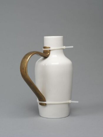 Delft Bue B-jug