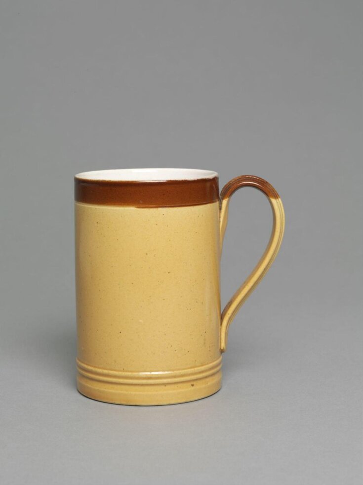 Pint Mug top image