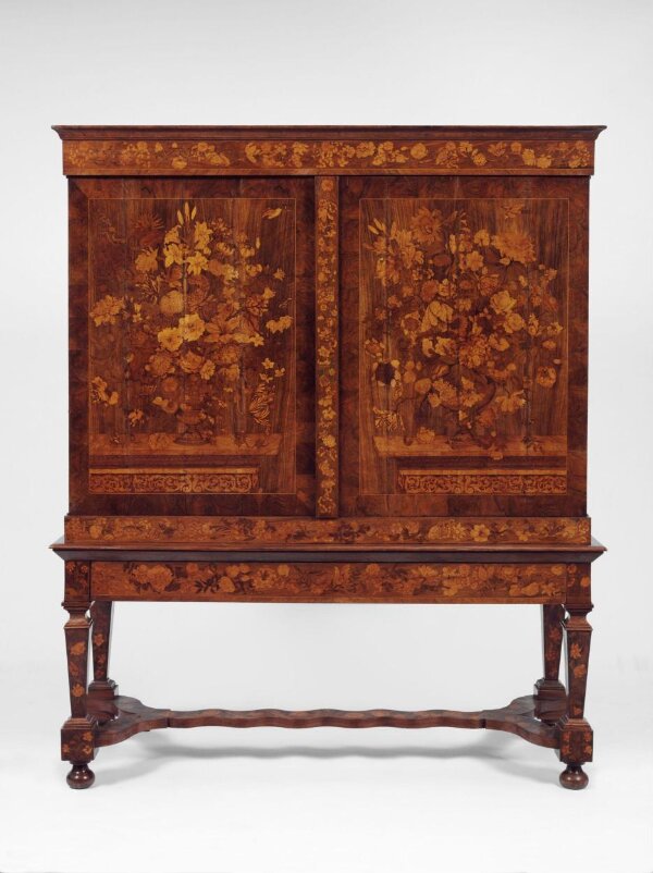 The Van Mekeren Cabinet