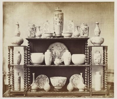 Works of art in pottery, glass, and metal in the collection of John Henderson, Plate XIV, Chinese and Japanese porcelain and pottery