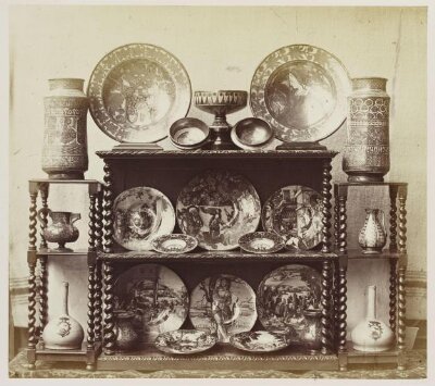 Works of art in pottery, glass, and metal in the collection of John Henderson, Plate V, Majolica vessels and plates