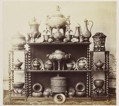 Works of art in pottery, glass, and metal in the collection of John Henderson, Plate XVIII, Chinese and Japanese enamels