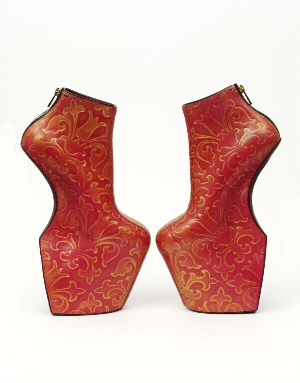 Pair of Shoes | Noritaka Tatehana | V&A Explore The Collections