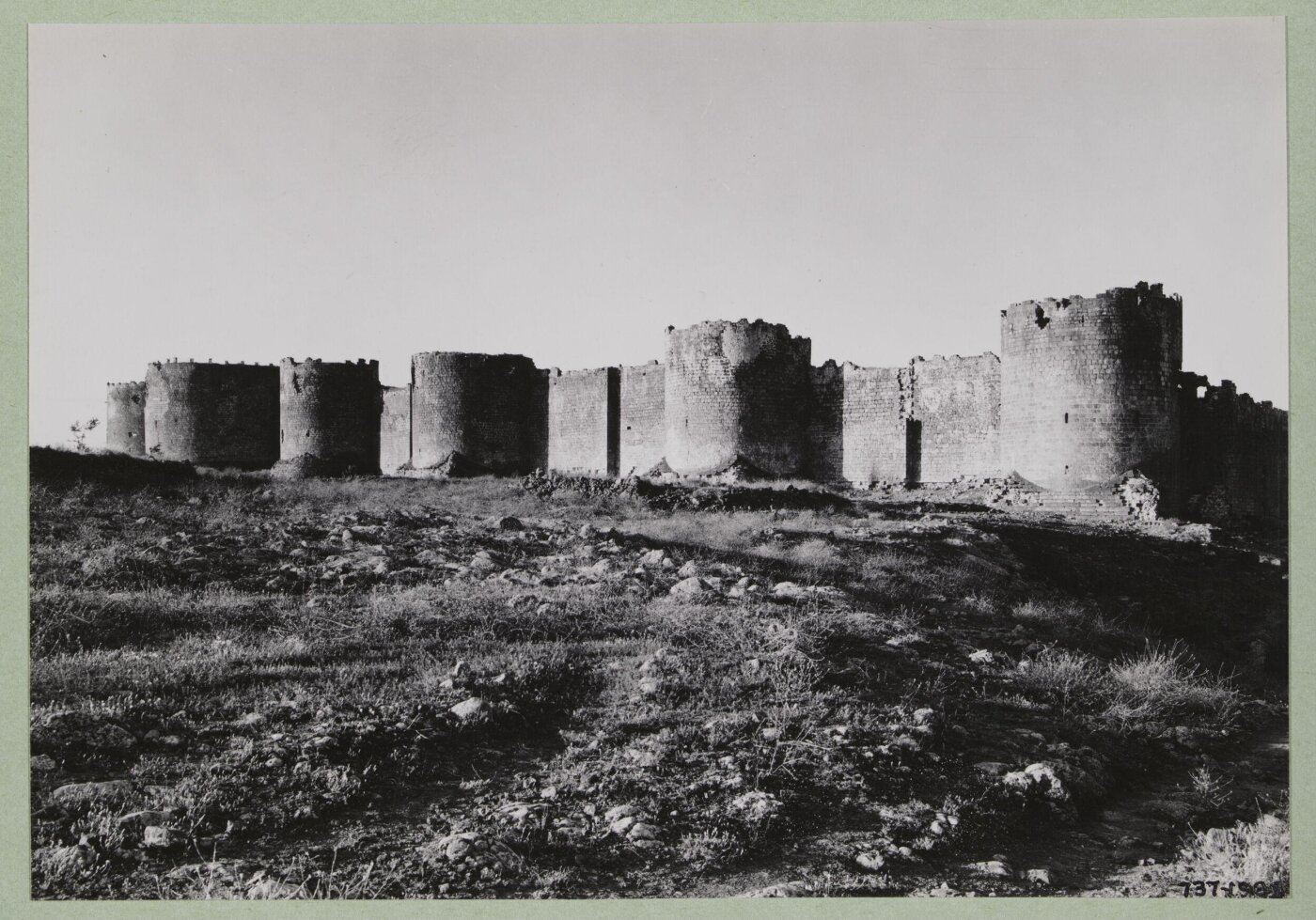 K.A.C. Creswell, City walls south of Urfa gate, Diyarbakir